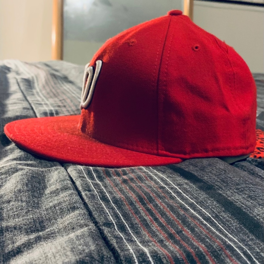 Hat - Picture 4 of 5